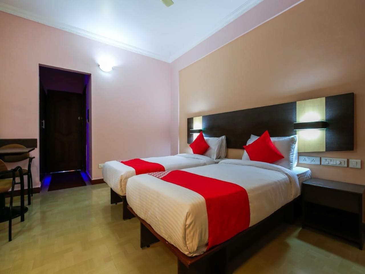 The Pentacon A Resort Canacona Exterior foto